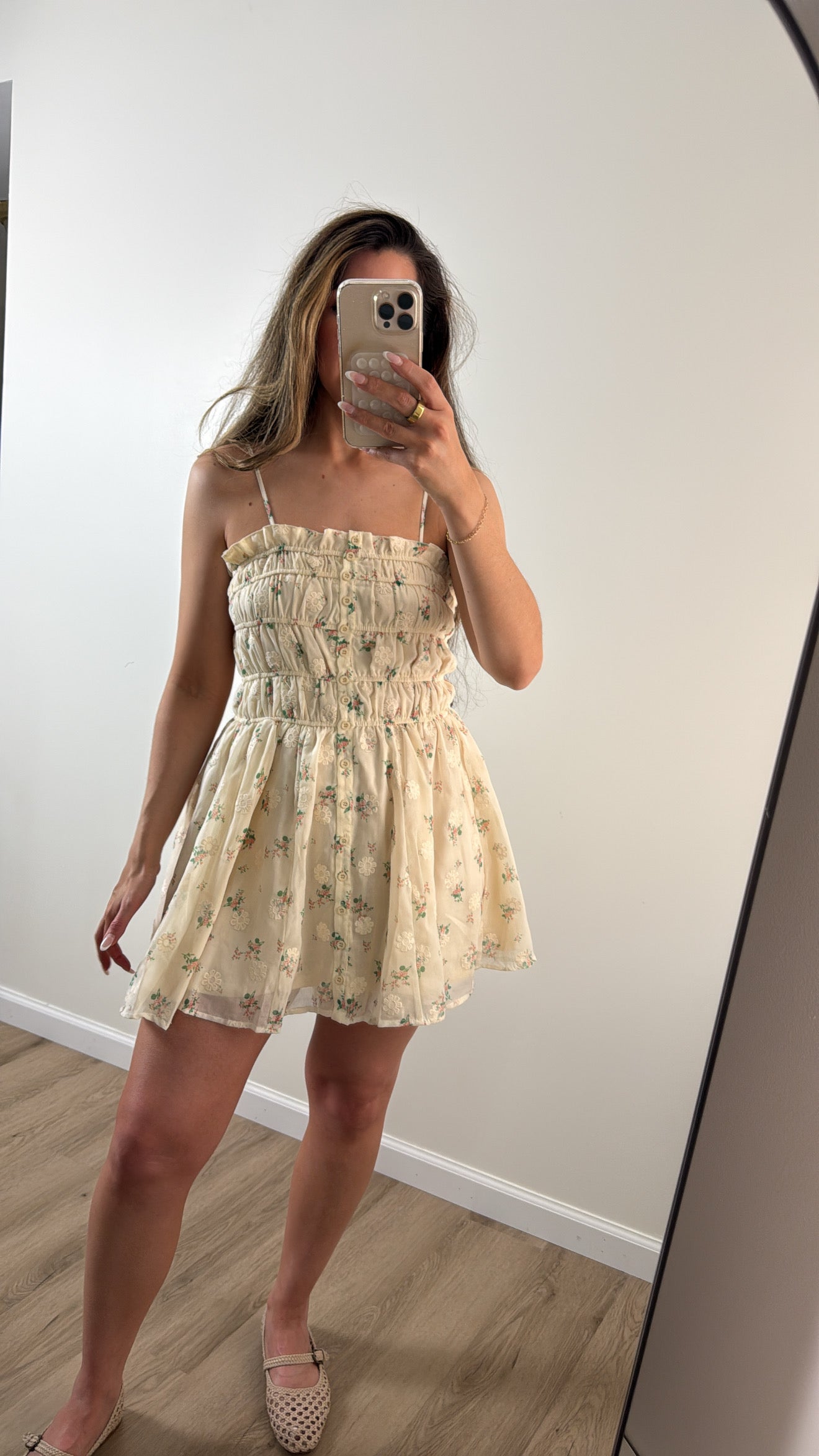 Ivory Blossom Mini